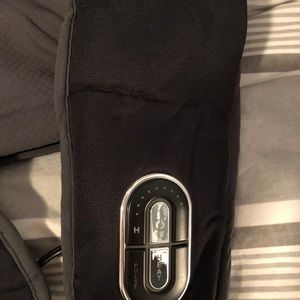 Brookstone massager with heat